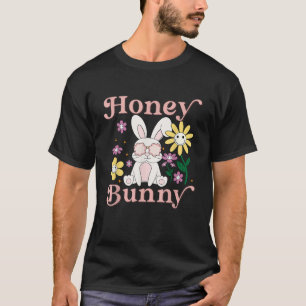 Cute Honey Bunny Happy Easter Day Retro Groovy Men T-Shirt
