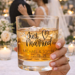 Cute Just Married Personalised Names Wedding Favou Whiskey Glass