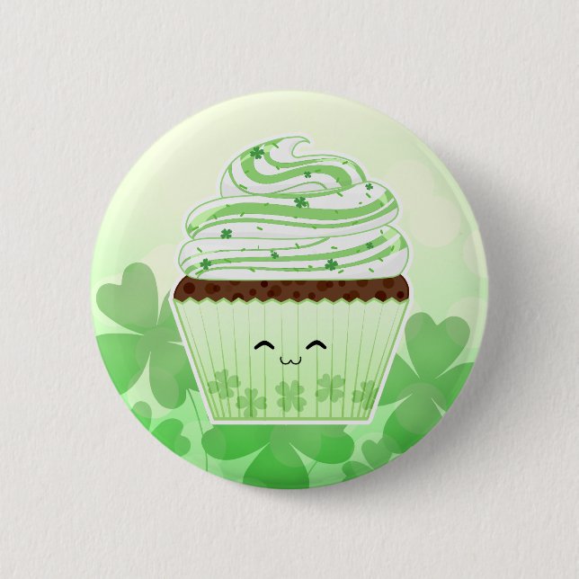 Cute kawaii St Patricks day cupcake 6 Cm Round Badge (Front)