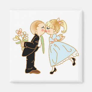 Cute Kissing Couple Magnet
