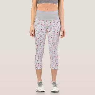 Cute Ladybug Polka dot Daisy Flower Rustic Pattern Capri Leggings