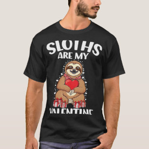 Cute lazy sloth holding heart love sloth valentine T-Shirt