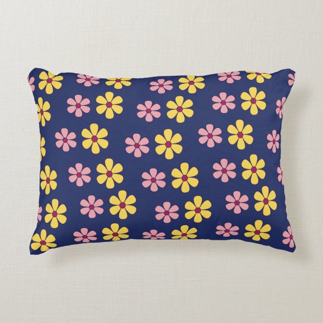 Cute little flowers pattern decorative cushion (Front)