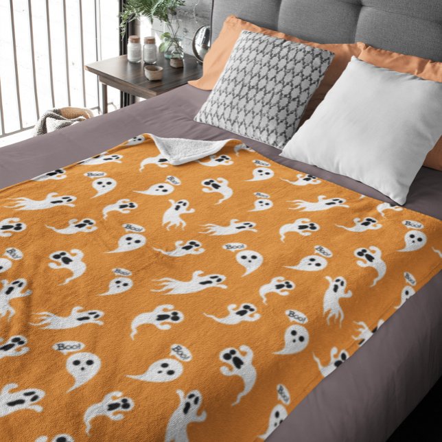 Cute little Ghosts Scary Fun Halloween  Fleece Blanket (Creator Uploaded)