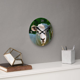 CUTE LITTLE SHEEP ROUND CLOCK