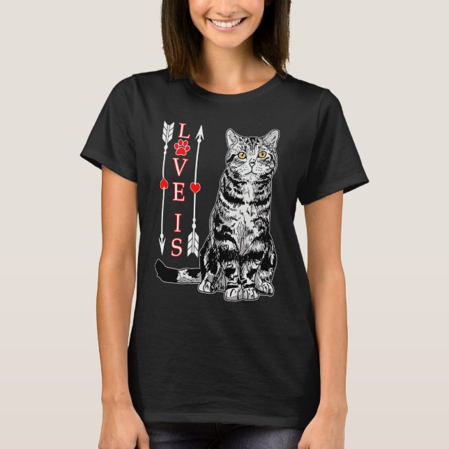 Cute Love is American Shorthair For Mom Dad Kids T-Shirt (Front)