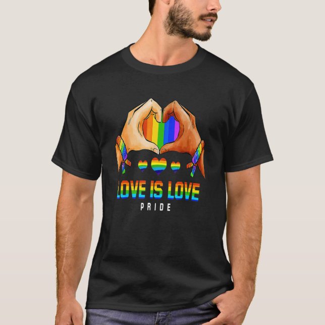 Cute Love Is Love Lgbqt Pride Rainbow Retro Gay Le T-Shirt (Front)