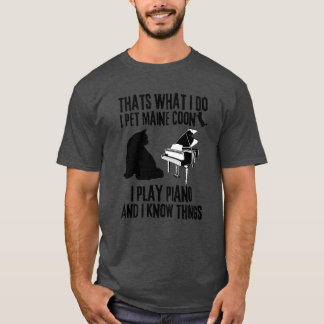 Cute Maine Coon Cat Lover T-Shirt