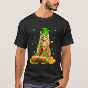 Cute Maine Coon Cat St Patricks Day Irish Shamrock T-Shirt