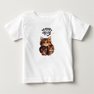 Cute Mama Cat with Kittens – Adorable Cat Family C Baby T-Shirt
