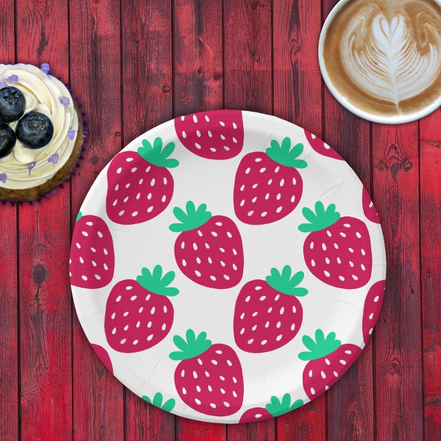 Cute Minimal Strawberry Pattern in Red and Green Paper Plate (Creator Uploaded)