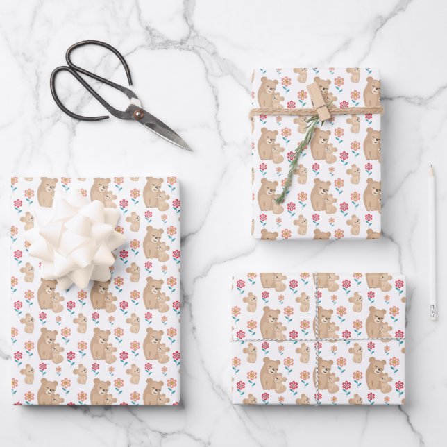 Cute Mom baby bear tiled pattern  Wrapping Paper Sheet (Front)