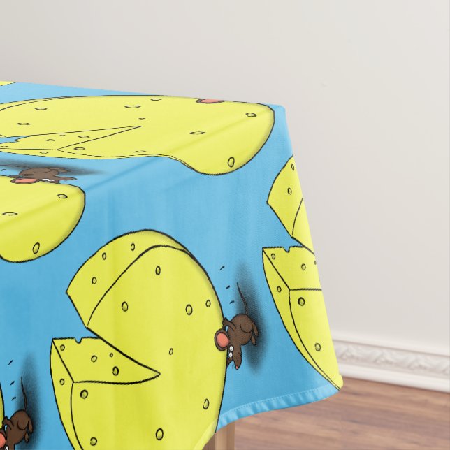 Cute mouse with cheese cartoon illustration tablecloth (In Situ)