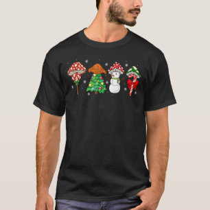 Cute Mushroom Christmas, Amanita Muscaria Xmas Pla T-Shirt