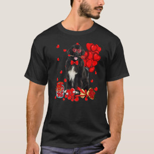 Cute Newfoundland Dog Heart Valentine's Day Dog Mo T-Shirt