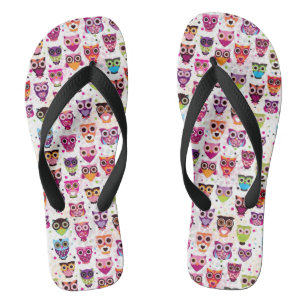 Cute owl background pattern for kids thongs