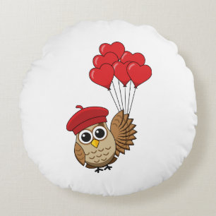Cute Owl Flying with Heart Balloons Round Cushion