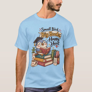 Cute Owl Reading Books Illustration T-Shirt