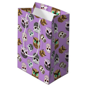 Cute Owls Pattern on Purple Background Medium Gift Bag