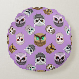 Cute Owls Pattern on Purple Background Round Cushion