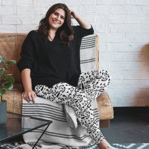 Cute Panda Bear Pattern Fun Animal  Leggings