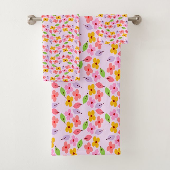 Cute Pastel Floral Pattern Soft Pink Girly Bath Towel Set (Insitu)