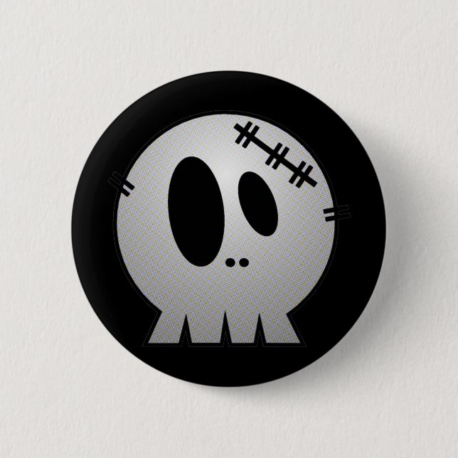 CUTE PATCHY SKULL - GREY BW 6 CM ROUND BADGE (Front)