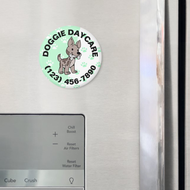 Cute Paw Print Doggie Daycare Magnet (In Situ (Fridge))
