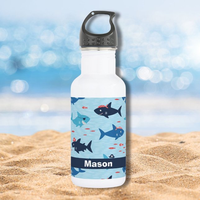 Cute personalizable funny sharks with pirate hats 532 ml water bottle (Creator Uploaded)