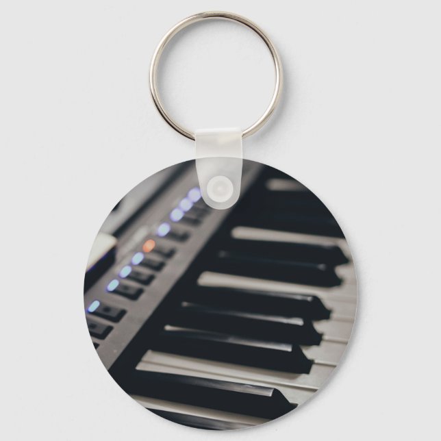 Cute Piano Design Key Ring (Front)