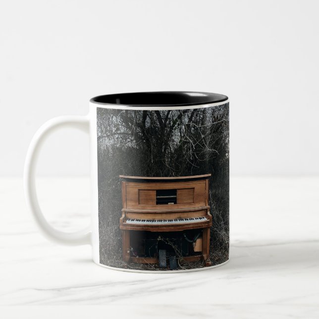 Cute Piano Two-Tone Coffee Mug (Left)