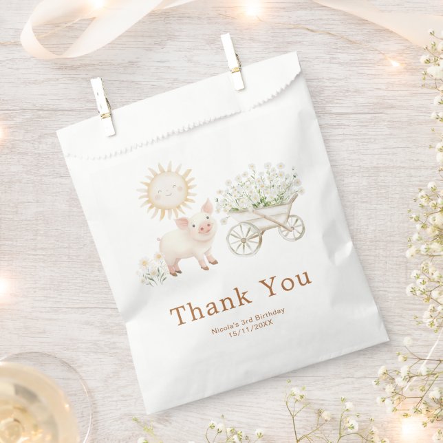 Cute Pig Wheelbarrow Birthday Favour Bag (Clipped)