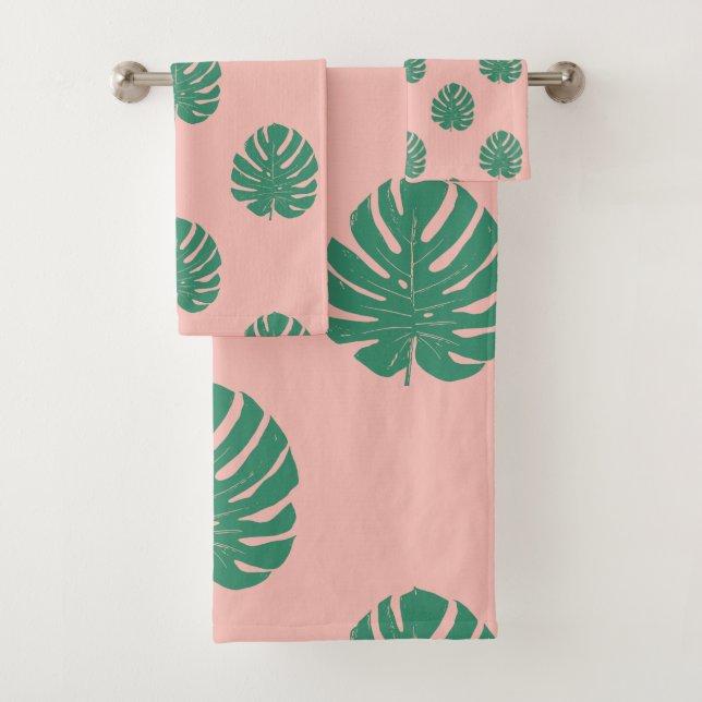 Cute Pink and Green Tropical Monstera Leaf Pattern Bath Towel Set (Insitu)