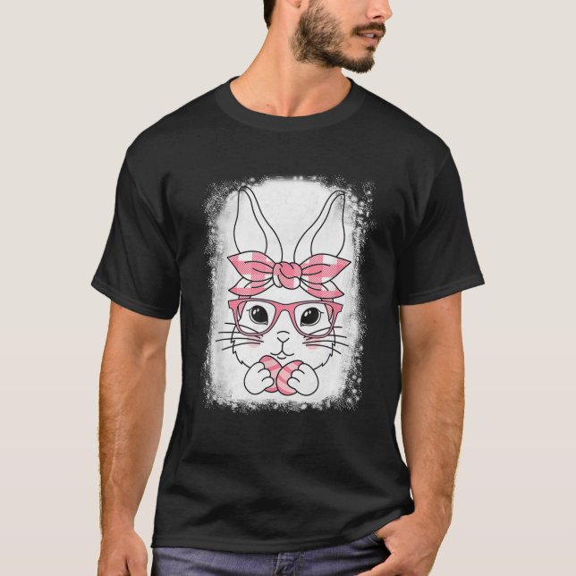 Cute Pink Plaid Pattern Easter Bunny Face Rabbit E T-Shirt (Front)