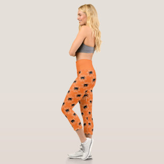 Cute Pumpkin Colour Pattern Spider Webs Halloween Capri Leggings