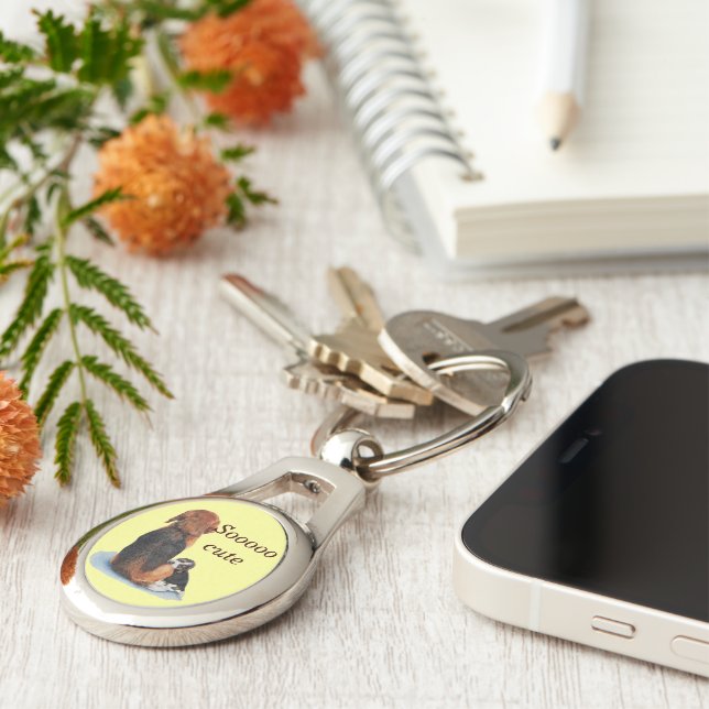 Cute puppy beagle cuddling mum dog key ring (Side)