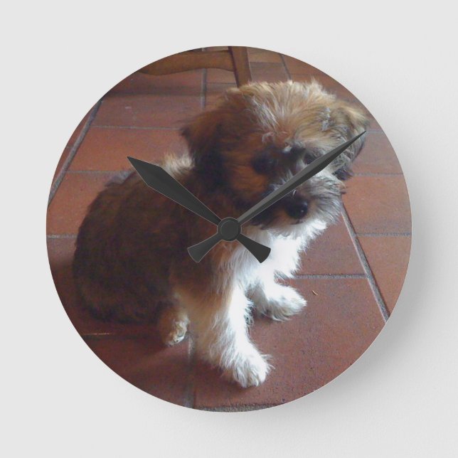 Cute Puppy Round Clock (Front)