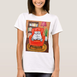 Cute Raccoon Couple Cuddling Unique Animal Graphic T-Shirt