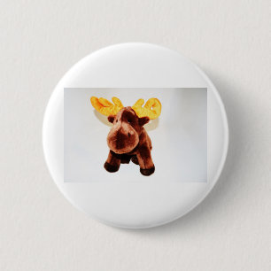 CUTE REINDEER 6 CM ROUND BADGE