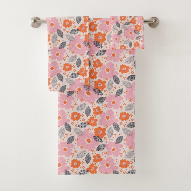 Cute Retro Floral Pattern Bath Towel Set (Insitu)