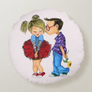 Cute Romantic Couple - Love - Valentine's Day Kiss Round Cushion