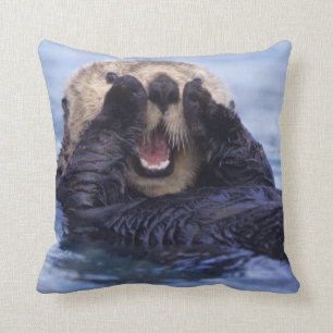 Cute Sea Otter   Alaska, USA Cushion