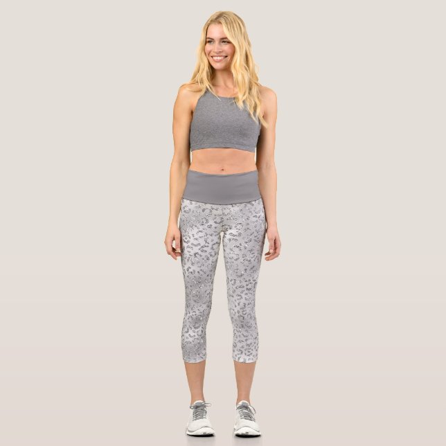Cute Silver Cheetah Leopard Skin Print Pattern Capri Leggings (Front)