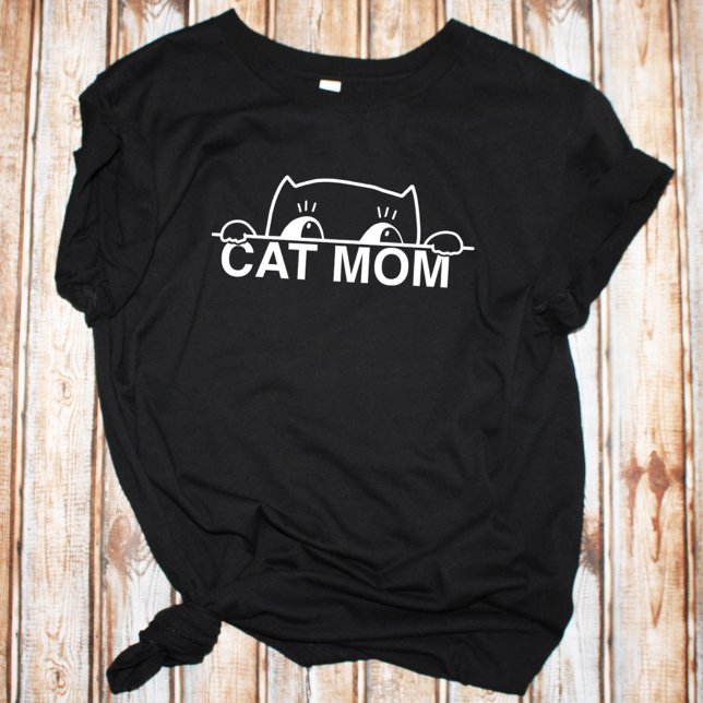 Cute simple design womens black cat lover mum T-Shirt (Creator Uploaded)
