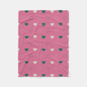 Cute Simple Heart Seamless pink / green Fleece Blanket