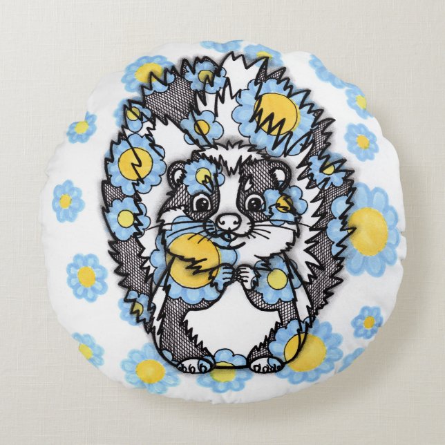 Cute Skunk with Blue Flowers Round Pillow (Front)