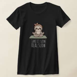 Cute Sloth Meditation Funny Yoga T-Shirt