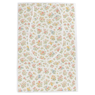 Cute Small Ditsy Floral Seamless Pattern Medium Gift Bag