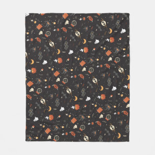 Cute Spooky Whimsical Halloween Pattern Background Fleece Blanket