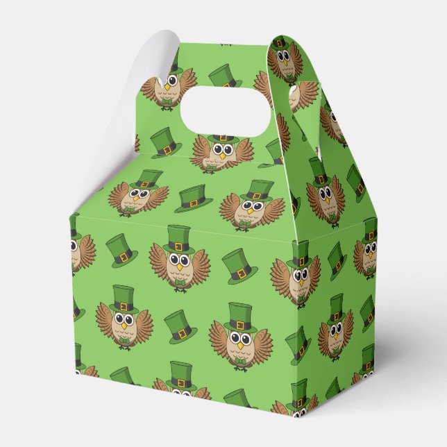 Cute St Patrick's Day Owl Cartoon Favour Box (Front Side)